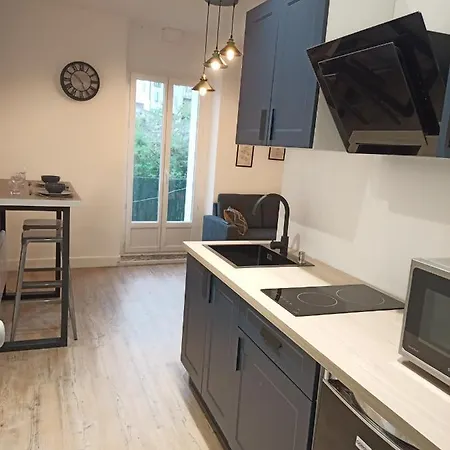 Joli Appartement Avec Balcon Clim Graulhet Exterior photo