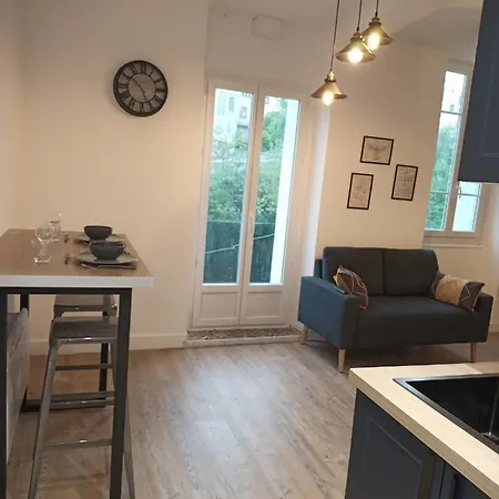 Joli Appartement Avec Balcon Clim Graulhet Exterior photo