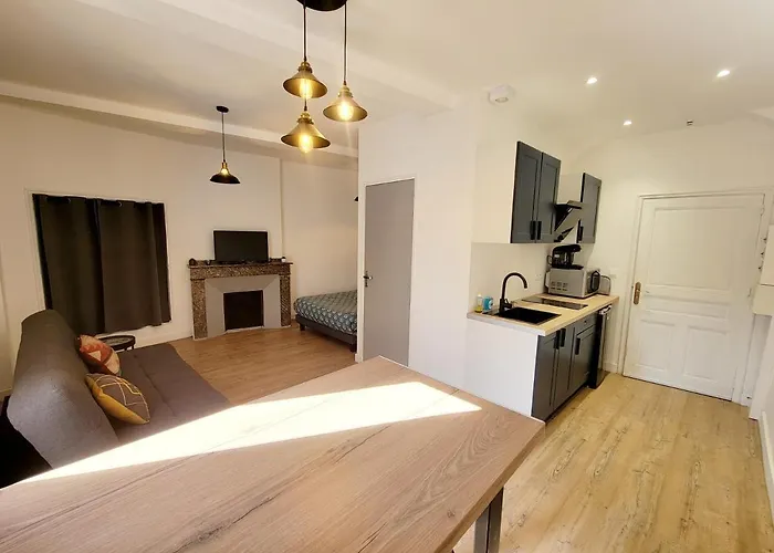 Joli Appartement Avec Balcon Clim